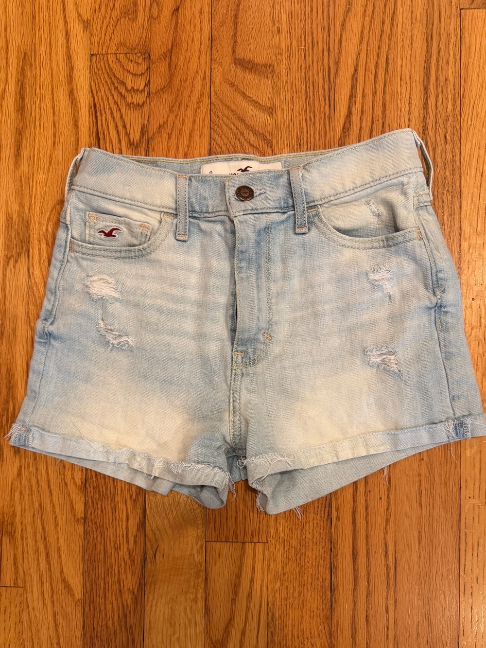 Hollister Light Blue Distressed Denim Women’s High-Rise Shorts - 0/W24